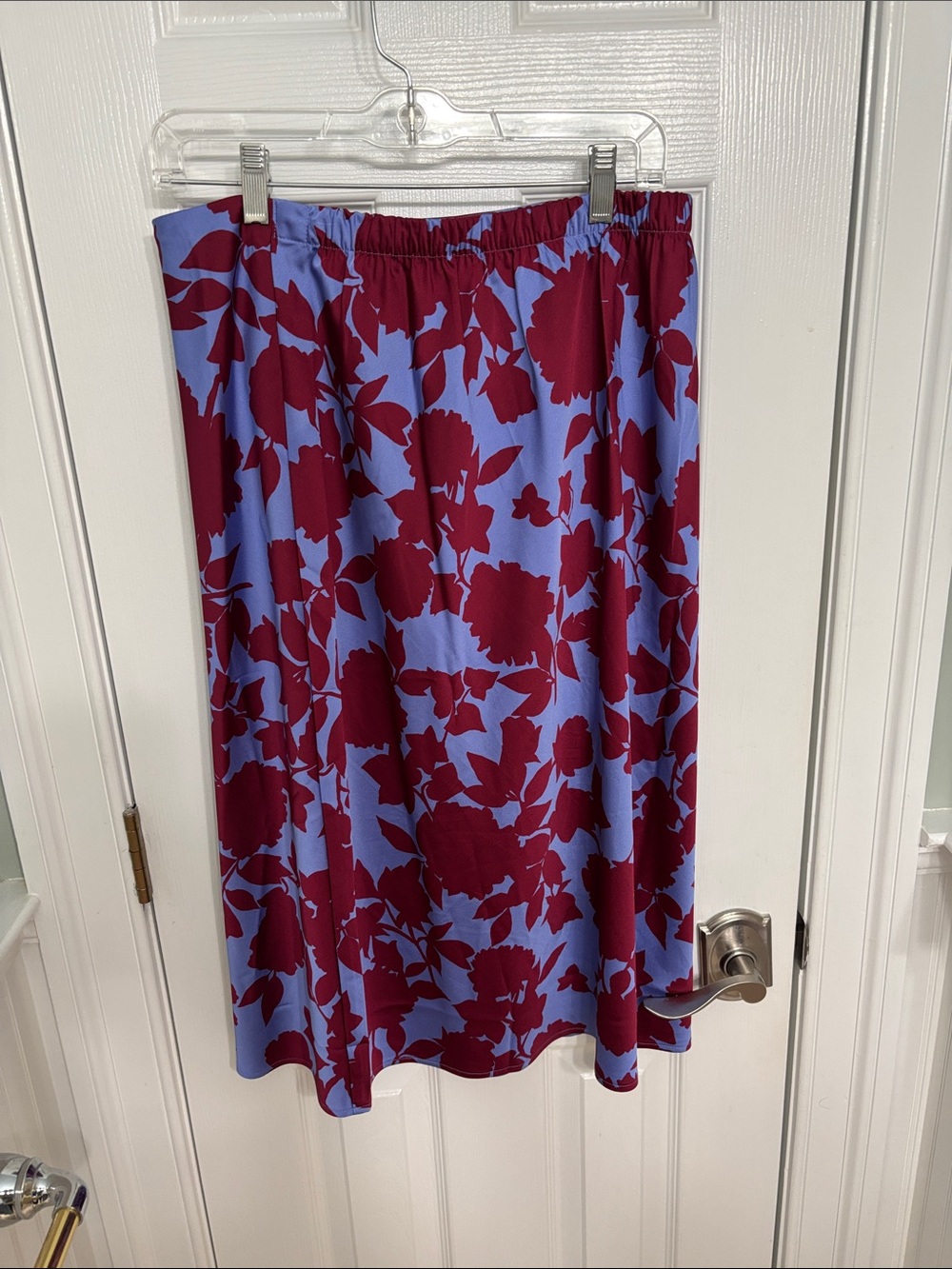 J. Crew  Factory Berry Floral Midi Skirt size medium
